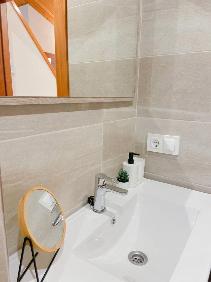 Elegante Atico Encamp - Free Parking Wifi Smarttv - Con Altillo Y 2 Banos Completos! L By Bonesvacances 外观 照片